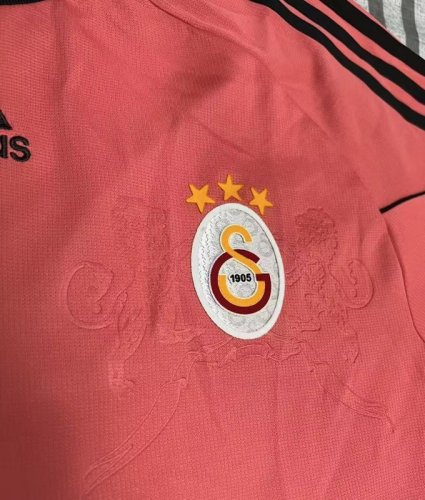 2010-11 Galatasaray third away retro jersey