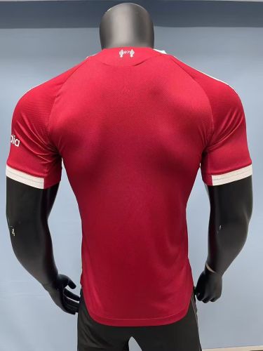 2025-26 Liverpool home red player version S-3XL(The player version is more slim fit, it is recommended to buy one size larger)