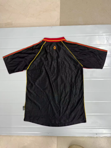 Galatasaray 1999-00 third
