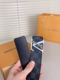 LV classic belt