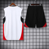 2025-26 Manchester United white vest suit
