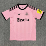 2025-26 Newcastle United GK pink soccer jersey  S-4XL