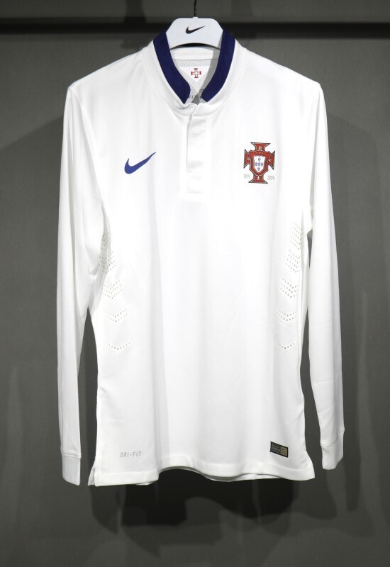  2014 Portugal Away White long sleeves