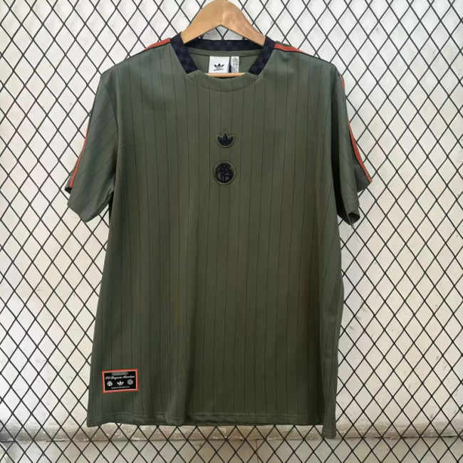 2025-26 Bayern Dark Green Retro Model Jersey
