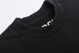 E2392*Washed and distressed T-shirt