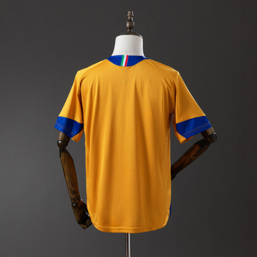 Retro Juventus 2005-06 third away Soccer jersey