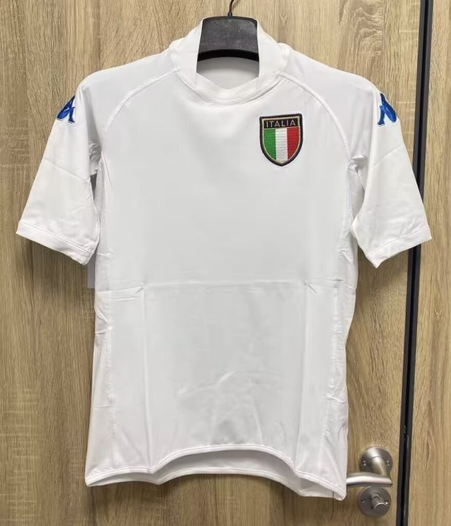 Italy 2002 away