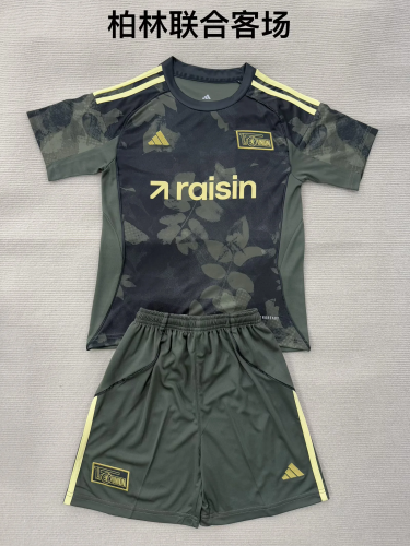 2025-26 Union Berlin away kids kit