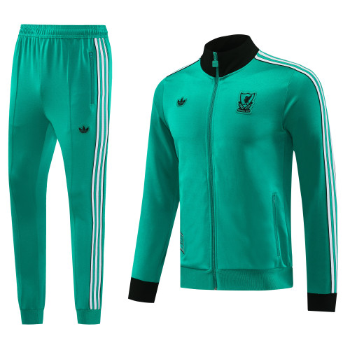 Liverpool  25-26 green jacket set 