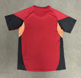 Liverpool 2025 -26 traning shirt