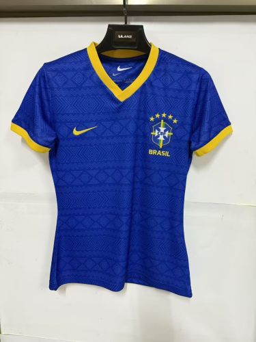 Brazil 2026 blue special version girl 