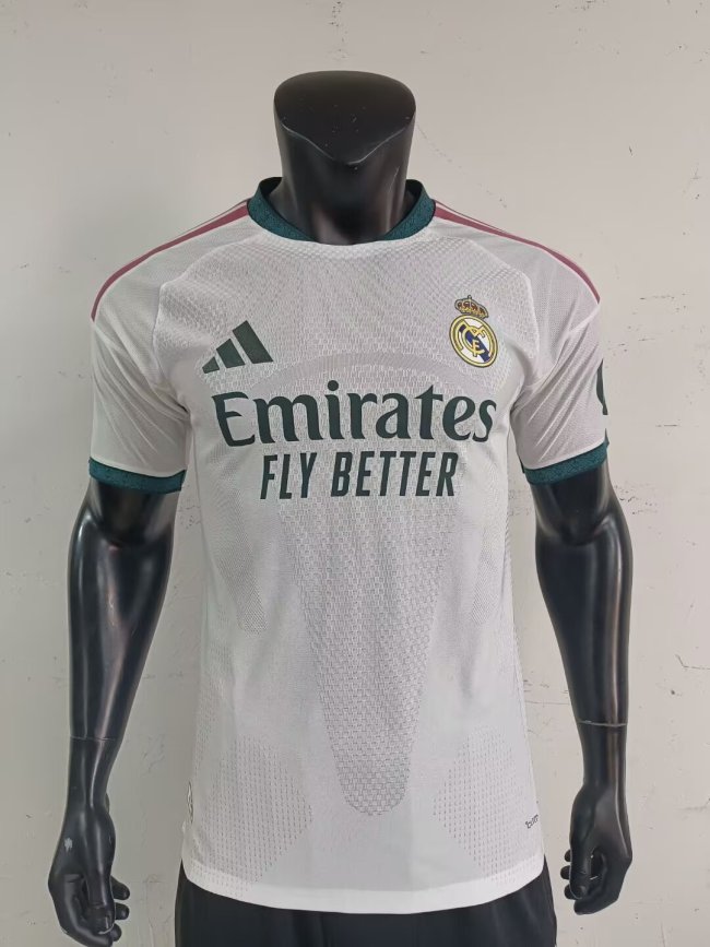 2026-27 Real Madrid white player version (The player version is more slim fit, it is recommended to buy one size larger)