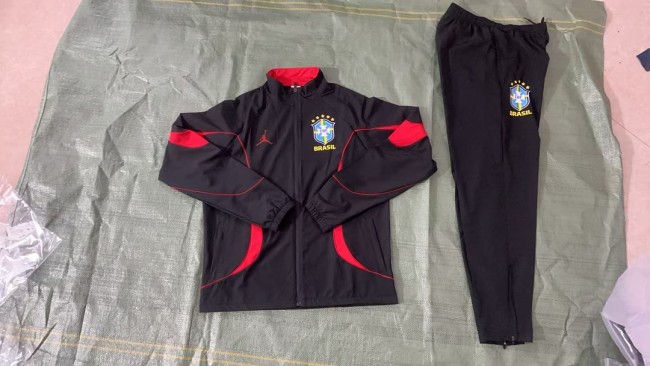 Brazil 2026 Black Windbreaker Suit 