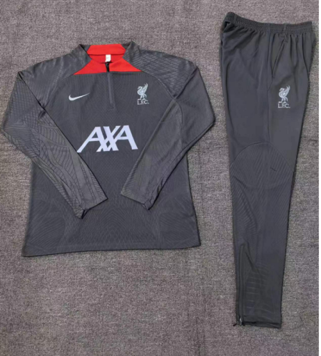 24-25 Liverpool  Training suit  2