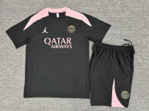 24-25 PSG Black Short Sleeve Training Suit/ 24-25PSG巴黎黑色短袖训练服