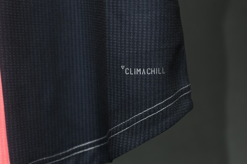19-20 Juventus Home Retro Long Sleeve Player Jersey/19-20 尤文主场复古球员长袖