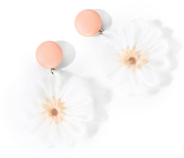 Cotton earring