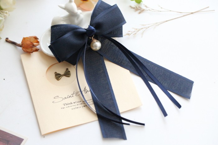 Doll hair accessories