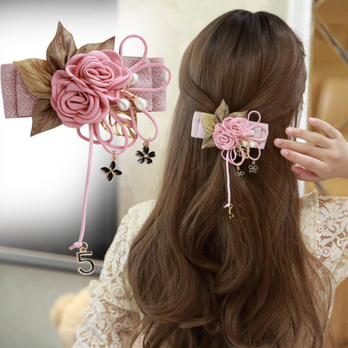 Retro style flower hairpin