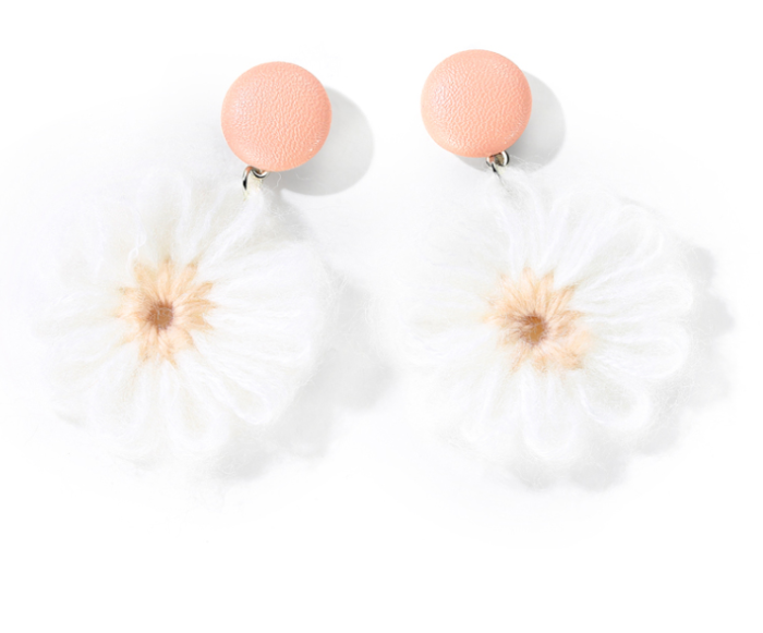 Cotton earring