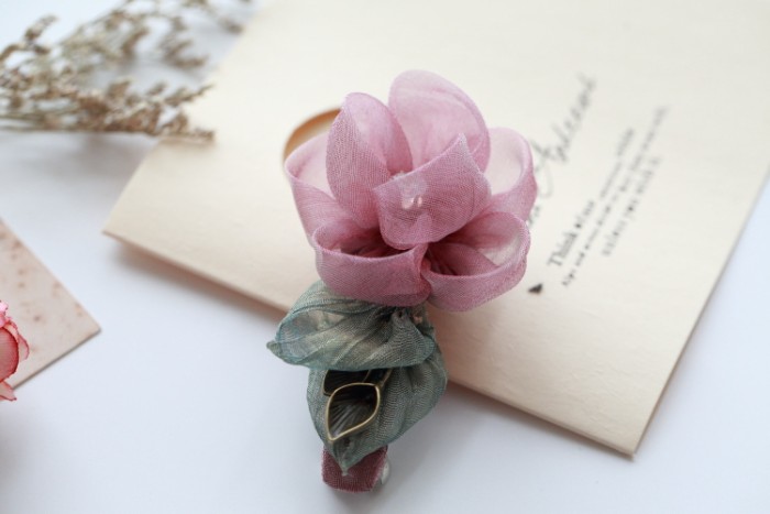 Retro style silk flower hairpin