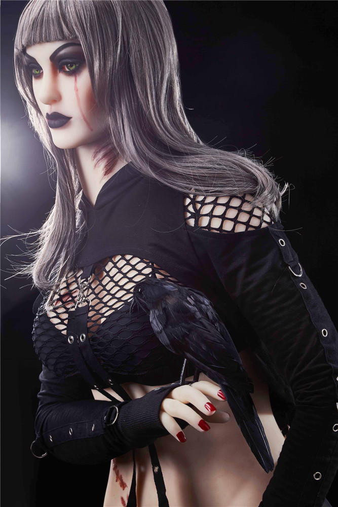 Irontech 168cm Plus -Mia Halloween