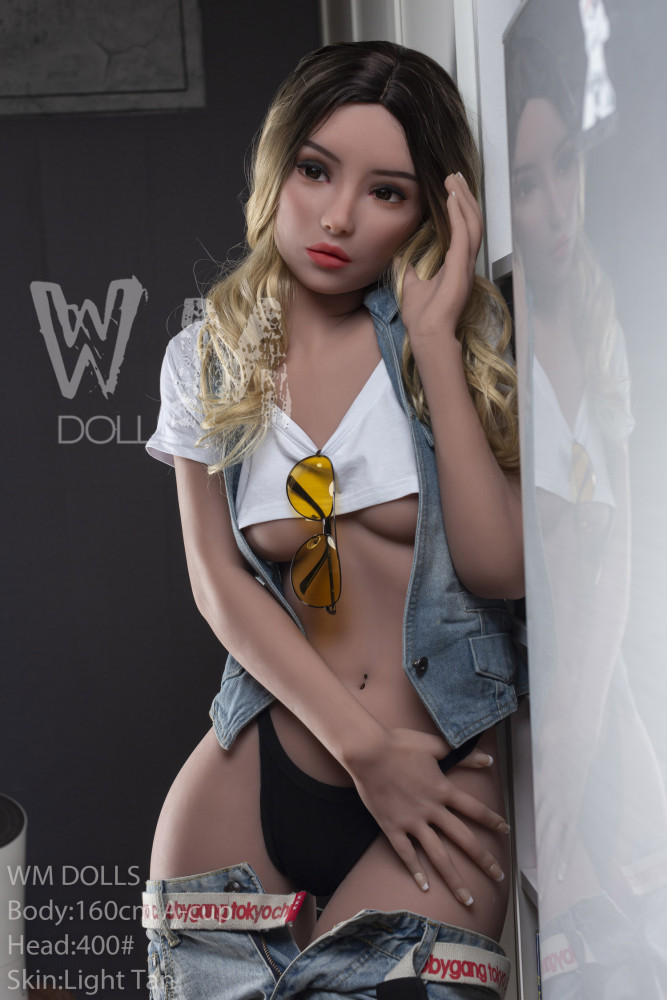 WM 5'2 FT (160CM) A-CUP with #400