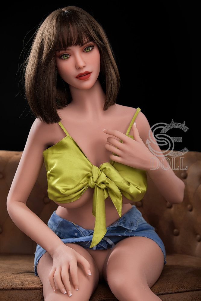 SE Doll 157cm H - Vicky
