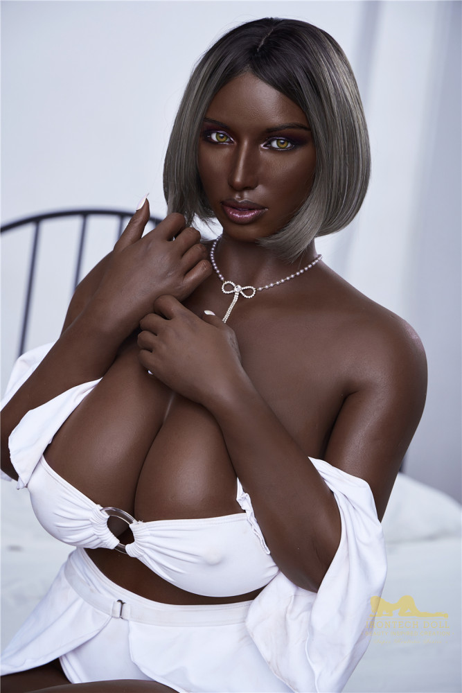 Irontech 160cm - Zara full silicone doll