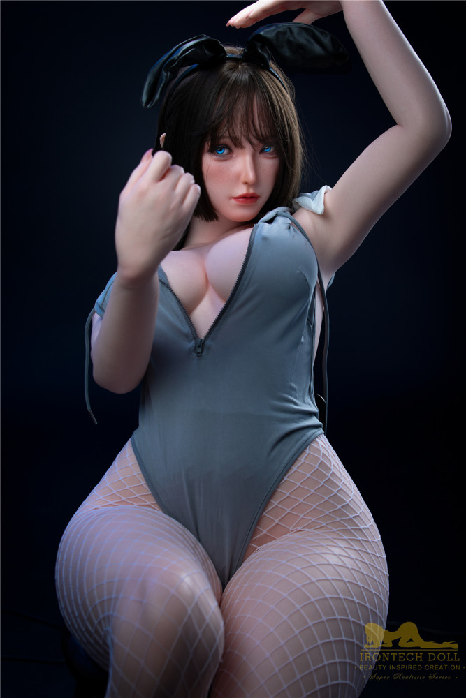 Irontech 164cm -Yu full silicone doll