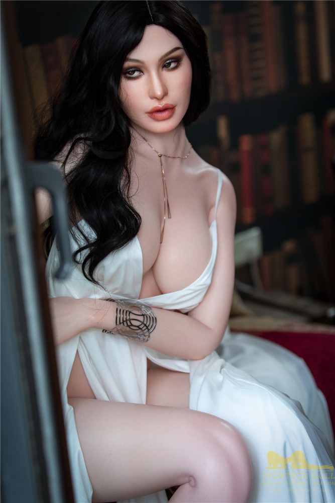 Irontech 166cm -Hedy full silicone doll