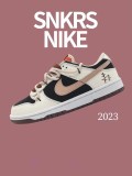 Nike SB Dunk Low Sneakers White/Black Brown dunk series low-top casual sports skateboard shoes canvas cloud pattern white rice dumpling powder cashew nut flower