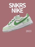 Nike SB Dunk Low Sneakers White/Black Brown dunk series low-top casual sports skateboard shoes canvas cloud pattern white rice dumpling powder cashew nut flower
