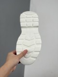 Alexander McQueen couple sports small white shoes thick bottom increased flash tail smooth leather flat shoes casual shoes