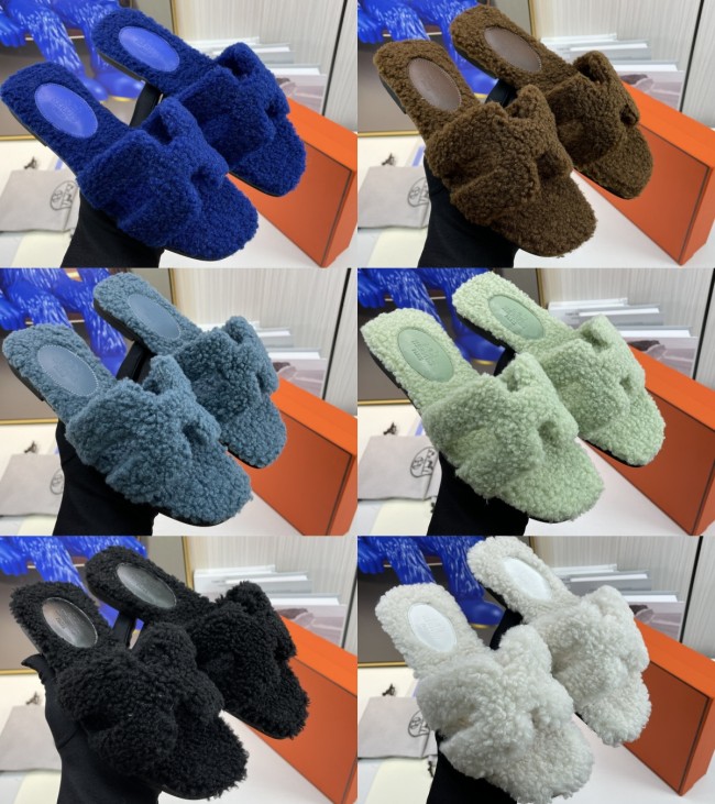Hermès teddy fur slippers