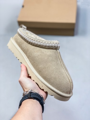 2024 Womens slippers Tazz Chestnut Fur Slides Dheepskin Shearling slipper Tasman Classic Ultra Mini women snow Wool Blend Winter Australia Booties