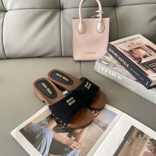 MiuMiu candy-colored platform slippers Roman style beach sandals