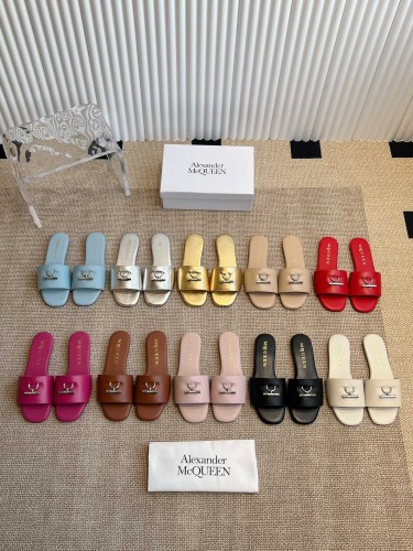 Alexander McQueen flat slippers flip flops casual sandals