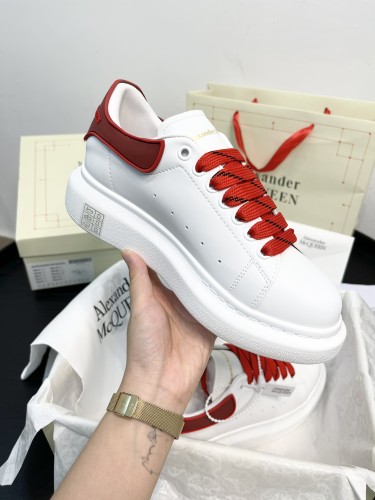 Alexander McQueen couple's rubber white shoes thick sole heightening casual shoes sports shoes board shoes hot selling classic style unisex