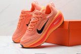 Nike VOMERO PLUS Sneakers Comfort Shock Absorption Non-slip Low-top Running Shoes