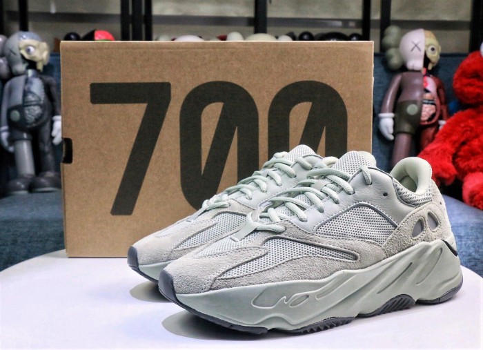  Arrenfashion  Arrenfashion Yeezy 700 Boost “Salt”