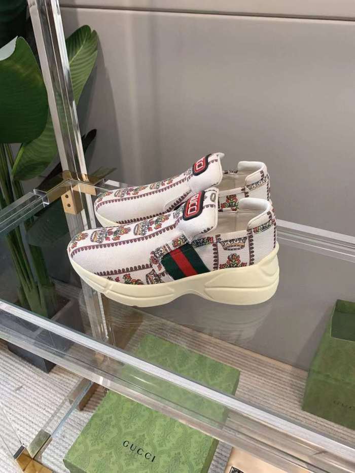 Men Women G*ucci Sneakers ( Arrenfashion)