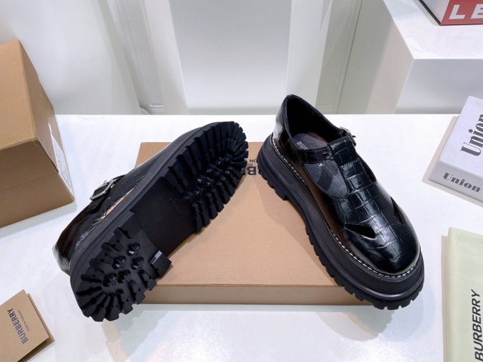  Arrenfashion Women B*urberry Top Sneaker