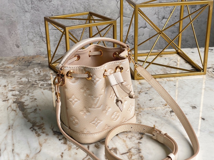  Arrenfashion L*ouis V*uitton Bag Top Quality 13*16*10CM