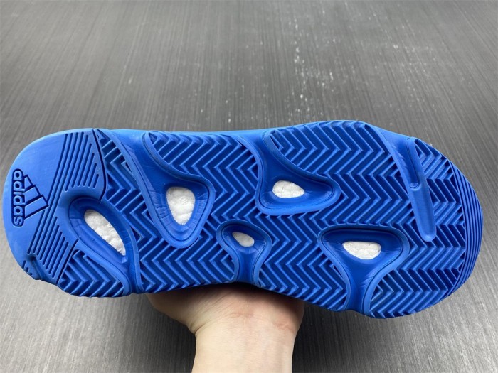  Arrenfashion  Arrenfashion Yeezy 700 Boost Hi-Res Blue HP6674