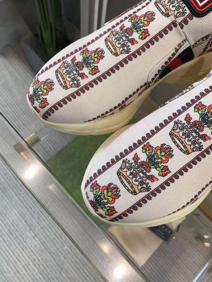 Men Women G*ucci Sneakers ( Arrenfashion)