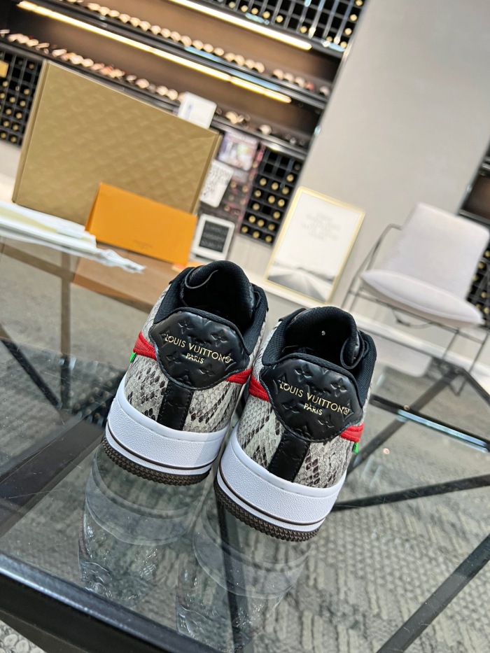 Men Women L*ouis V*uitton x NIKE Sneakers ( Arrenfashion)