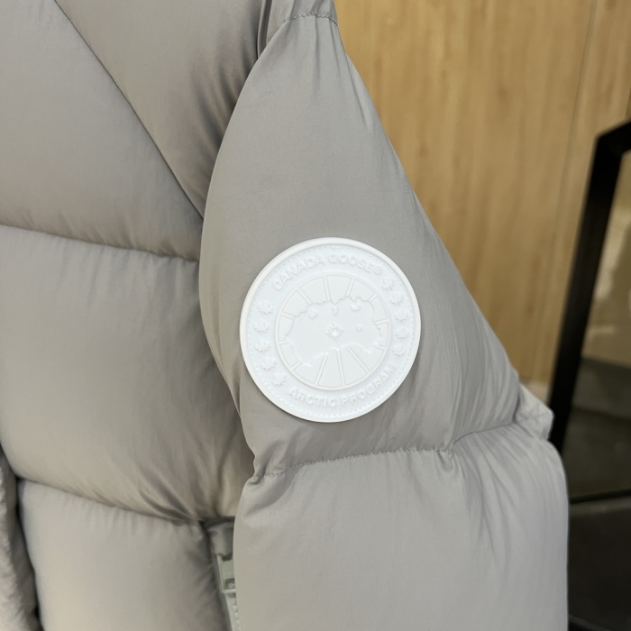  Arrenfashion Women Down jacket (Arrenfashion)