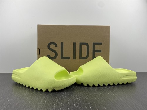  Arrenfashion  Arrenfashion Yeezy Slide HQ6447