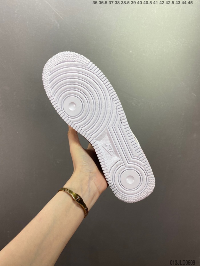  from Arrenfashion Nike Air Force 1 07 +B*urberry